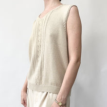 Load image into Gallery viewer, Vintage Soft Cotton Beige Tan Sweater Vest (M)