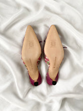 Load image into Gallery viewer, Raspberry Manolo Blahnik Mules (5.5)