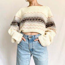 Load image into Gallery viewer, Chunky Knit Nordic Style 1990s Sweater (L)
