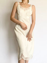 Load image into Gallery viewer, 1950's Bow Lace Trim Slip Dress (XS)