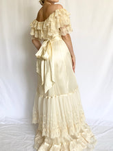 Load image into Gallery viewer, Vintage 1970s Gunne Sax Renaissance Romance Bridal Gown (XS)