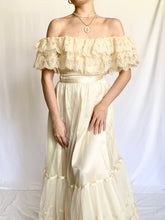 Load image into Gallery viewer, Vintage 1970s Gunne Sax Renaissance Romance Bridal Gown (XS)