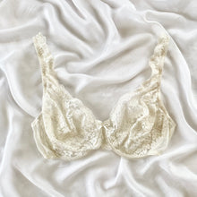 Load image into Gallery viewer, Vintage Victoria's Secret 1980s Ivory Sheer Lace Bra (36C)