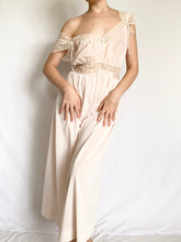 Load image into Gallery viewer, 1950s Delicate Embroidered Flower Slip Dress (M/L)