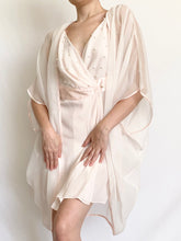 Load image into Gallery viewer, Pearl Princess Victoria's Secret Peignoir Set (S)