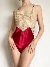 Load image into Gallery viewer, Cabernet Victoria’s Secret Gold Label Teddy (M)