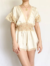 Load image into Gallery viewer, Lace Trim Angel Baby Satin Romper (L)