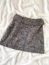 Load image into Gallery viewer, Vintage Grey Tweed Belted Mini Skirt (2)