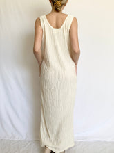 Load image into Gallery viewer, 1980s Victoria’s Secret Rosette Slip Dress (M)