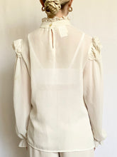 Load image into Gallery viewer, Poet Sleeve Lace Ruffle 1970s Blouse (M)