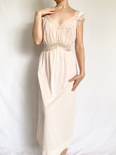 Load image into Gallery viewer, 1950s Delicate Embroidered Flower Slip Dress (M/L)