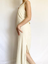 Load image into Gallery viewer, 1980s Victoria’s Secret Rosette Slip Dress (M)