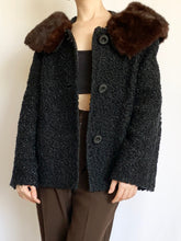 Load image into Gallery viewer, 1950s Black Mink Collar Coat (M)