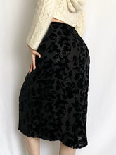 Load image into Gallery viewer, Vintage 1990s Black Silk Velvet Rose Midi Skirt (6)