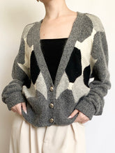 Load image into Gallery viewer, Heather Silk & Angora Blend Argyle 80s Cardigan (L)