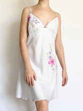 Load image into Gallery viewer, Floral Oscar De La Renta Slip Dress (M)