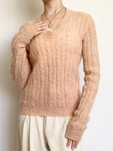 Load image into Gallery viewer, Peach 1950s Mohair V-Neck Cable Knit Sweater (XS)