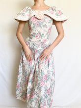 Load image into Gallery viewer, Floral Cotton 1980s Gunne Sax Party Dress (S)