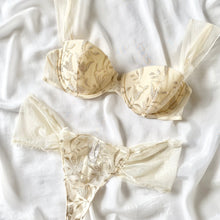 Load image into Gallery viewer, Victoria’s Secret Fairytale Tulle Bra and Panty Set (36B)
