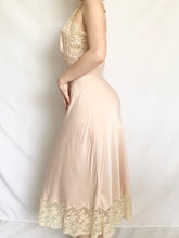 Load image into Gallery viewer, Powder Pink 1940s Pure Silk Bias Cut Gown (XS)