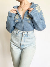Load image into Gallery viewer, Chunky Pure Wool Snowflake Cardigan