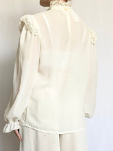 Load image into Gallery viewer, Poet Sleeve Lace Ruffle 1970s Blouse (M)