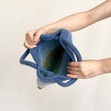 Load image into Gallery viewer, Hand Made Wool Landscape Purse