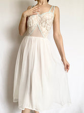 Load image into Gallery viewer, Blue Bow 50s Peignoir and Nightgown Set (S-M)