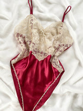 Load image into Gallery viewer, Cabernet Victoria’s Secret Gold Label Teddy (M)