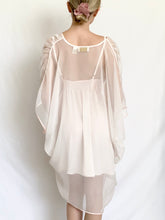 Load image into Gallery viewer, Pearl Princess Victoria's Secret Peignoir Set (S)