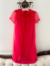 Load image into Gallery viewer, Ravishing Red 60s Peignoir and Nightgown Set (S/M)
