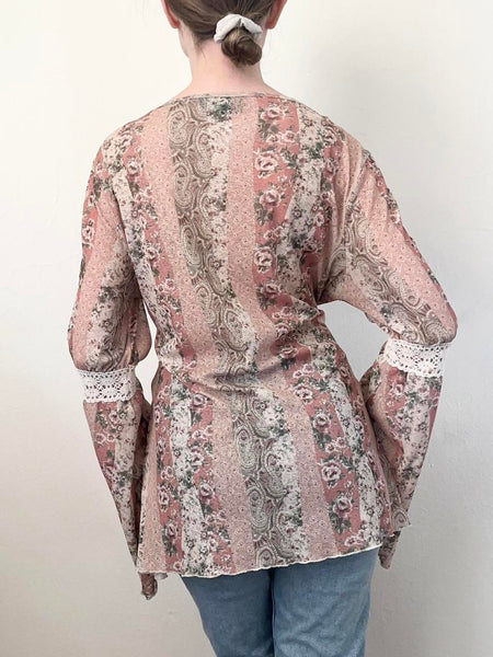 Angel Sleeve Crochet Rose Blouse (M)