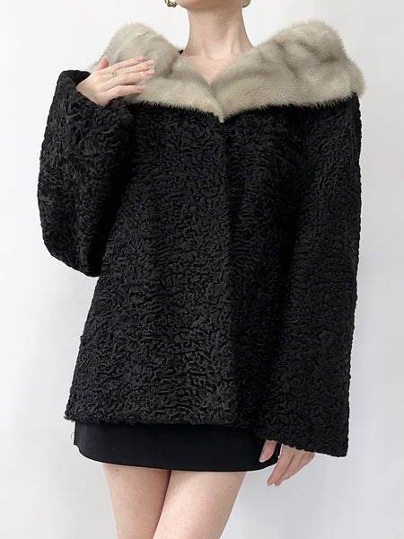 1960s Black Mink Collar Sherpa Wool Coat (M)