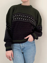 Load image into Gallery viewer, Forest Green 80s 90s Sweater (XXS)
