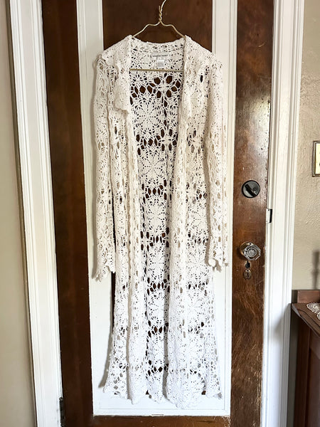 Peter Pan Collar Belle Sleeve 70s Boho Inspired Crochet Medallion Duster Cardigan (L)