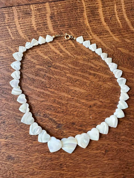 Pearly Seashell Heart Bead Choker Necklace