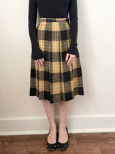 Load image into Gallery viewer, Vintage 1960s Plaid Wool Midi Skirt (XXS)
