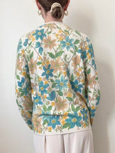 Load image into Gallery viewer, 50s Pastel Floral Soft Dainty Cardigan Sweater (S)
