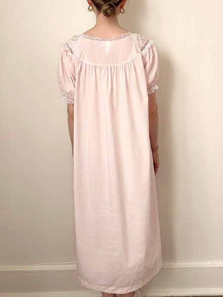 Vintage 70s Soft Pink Embroidered Bow Nightgown (S)