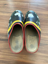 Load image into Gallery viewer, Hand Painted Swedish Goose Clogs (7)
