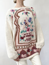 Load image into Gallery viewer, 1980s Floral Bouquet Knit Sweater (L)
