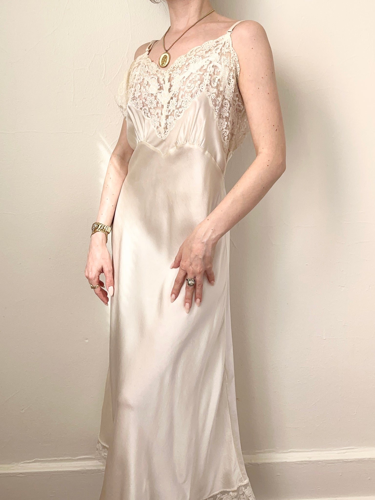 1930s 1940s Silk Bias Cut Lingerie Slip Dress (S) Amethyst Lullabies 1930s 1940s Silk Bias Cut Lingerie Slip Dress (S) Amethyst Lullabies