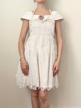 Load image into Gallery viewer, Antique White Edwardian Filet Lace Apron

