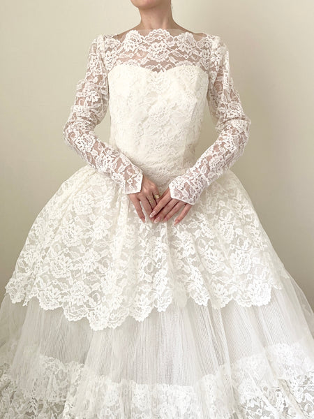 Vintage 1950s Lace Tulle Wedding Dress (XS/S)