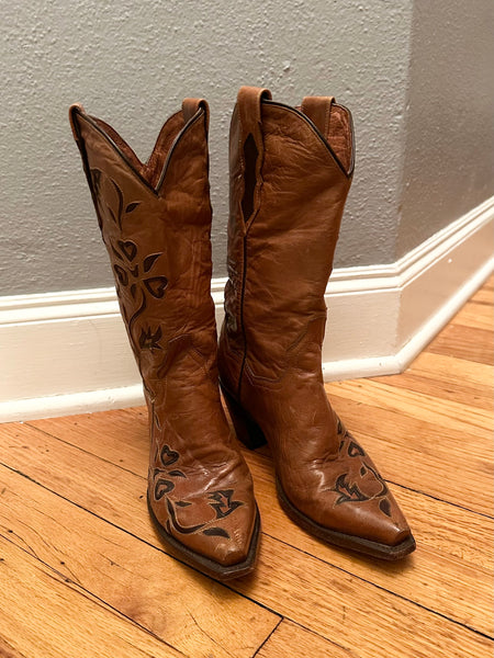 Vintage Tattoo “Heart of a Cowgirl” Leather Cowboy Boots (7)