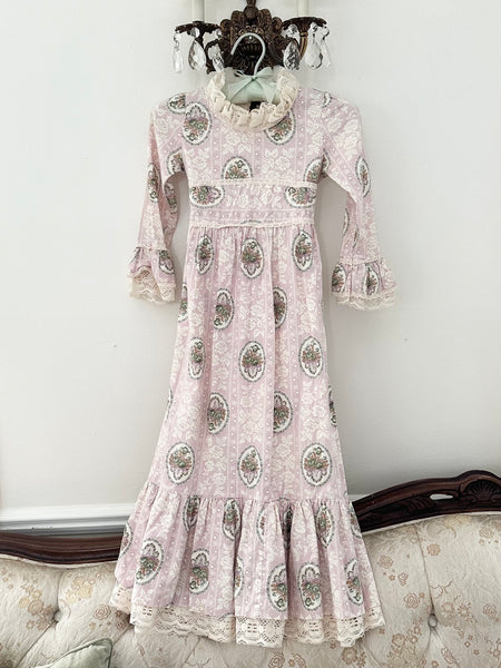 1970s Lavender Floral Regency Style Prairie Girls Dress (7/8)