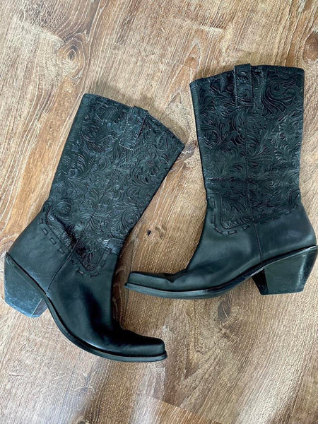Black Leather Embossed Vintage Western Cowboy Cowgirl Boots (7.5)