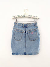 Load image into Gallery viewer, Vintage Guess Midwash 100% Cotton Denim Skirt (24&quot;)
