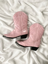 Load image into Gallery viewer, Pink Vegan Leather Cowgirl Boots (5.5)
