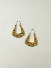 Load image into Gallery viewer, Vintage Gold Earrings
